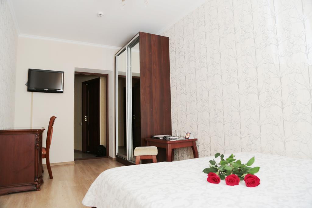 Evropeyskiy Hotel Kiev Ruang foto