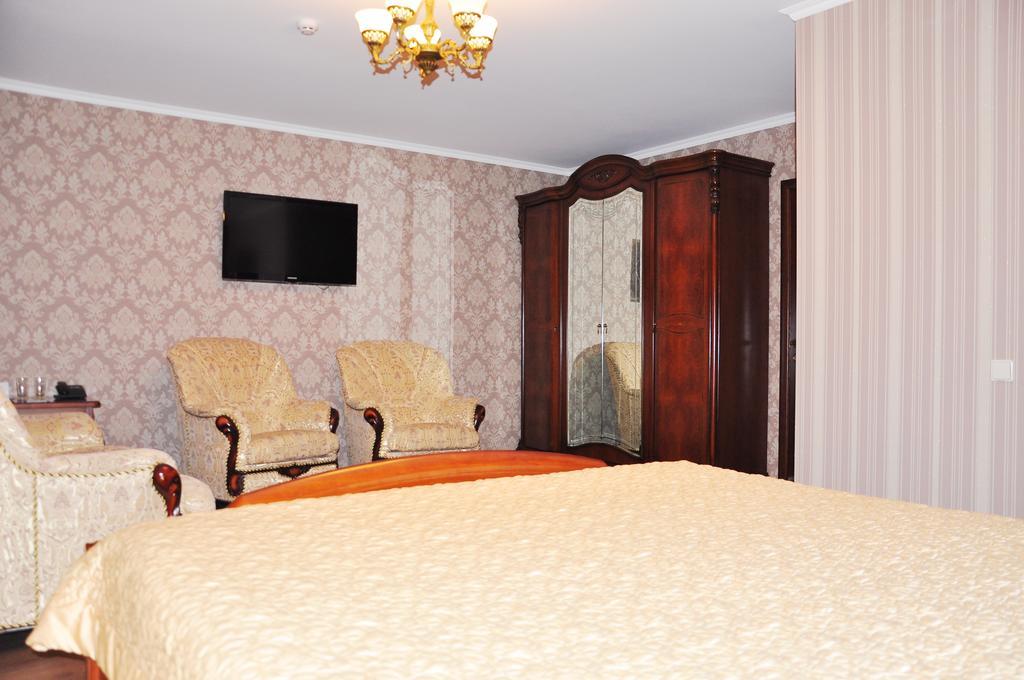 Evropeyskiy Hotel Kiev Ruang foto