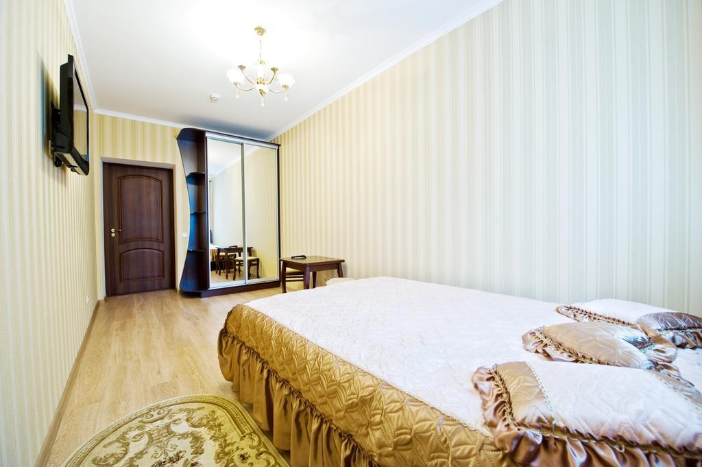 Evropeyskiy Hotel Kiev Ruang foto