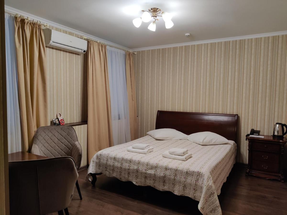 Evropeyskiy Kiev Bagian luar foto