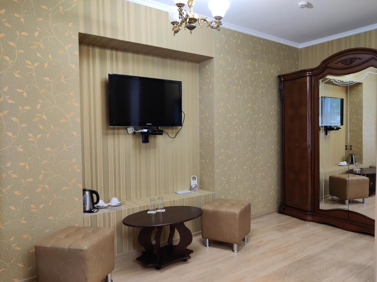 Evropeyskiy Kiev Bagian luar foto